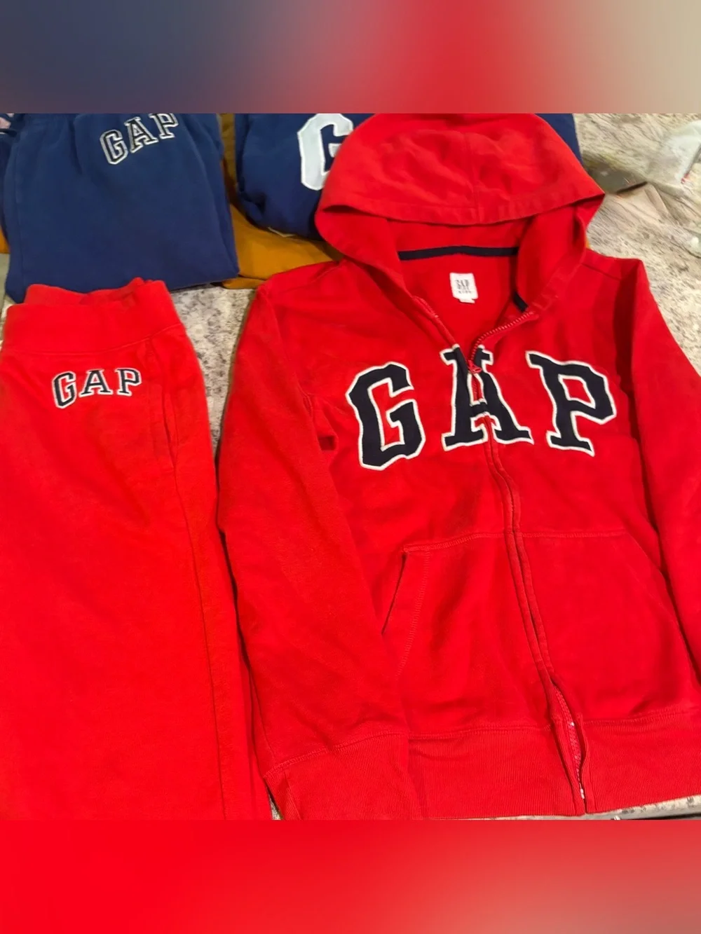 XXL (14) GAP 3 Hooded Zip Sweatshirt & Jogger Sets/Lot in Mustard, Red,& Navy